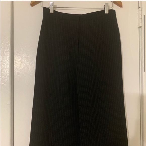Ann Taylor Black Pinstripe Wide Leg Pants size 6 - Picture 2 of 7